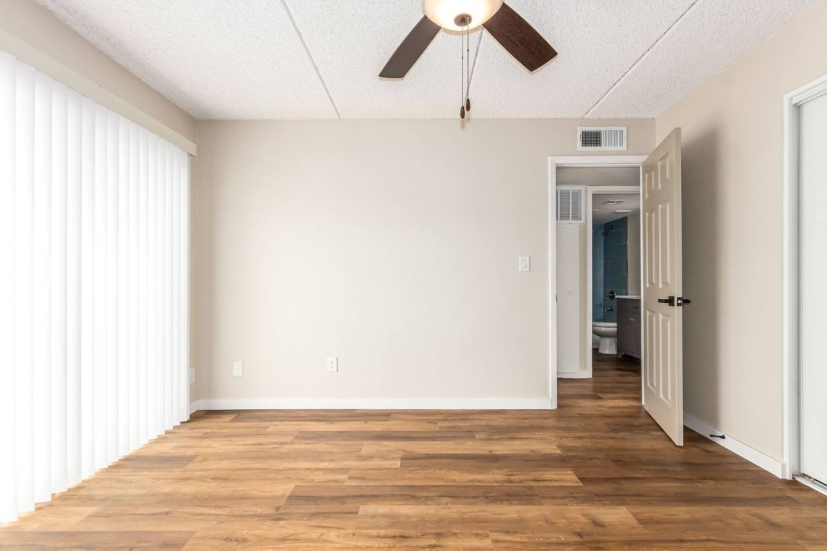 Townhouse for rent at 3432 N 12th Place, Phoenix, AZ 85014