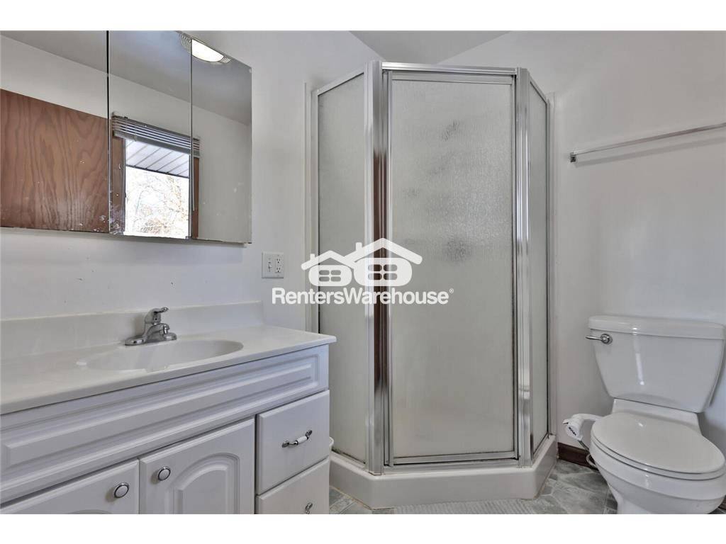 House for rent at 1241 Holly Dr E, Hugo, MN 55038