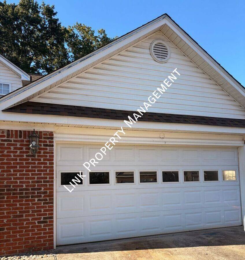 House for rent at 6383 Rim Crest Lane, Harrison, TN 37341