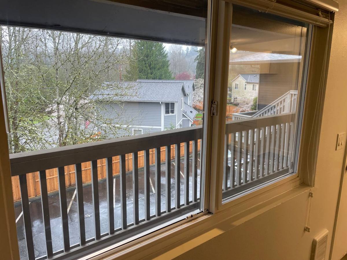 Apartment for rent at 10619 E Riverside Drive, 10620 NE, Bothell, WA 98011