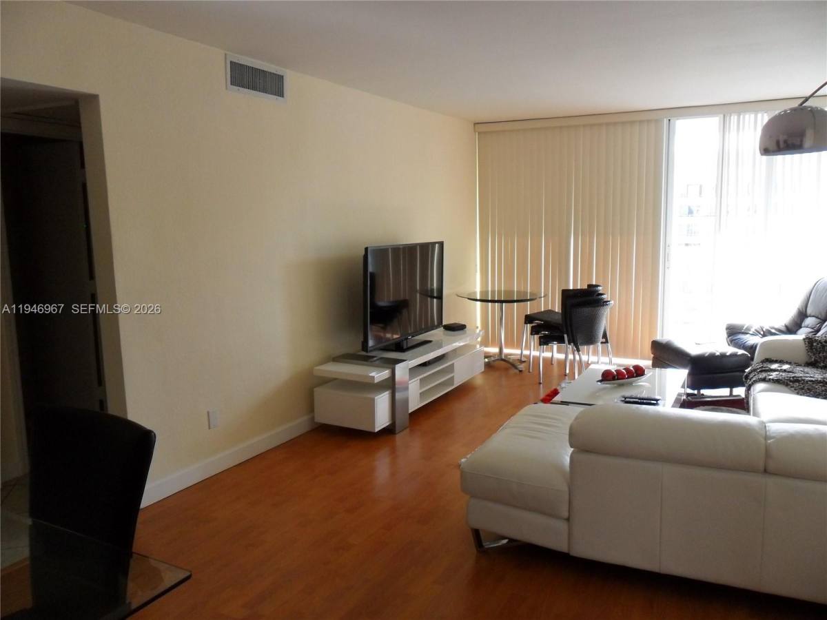 Apartment for rent at 5600 Collins Ave #560016C, Miami Beach, FL 33140
