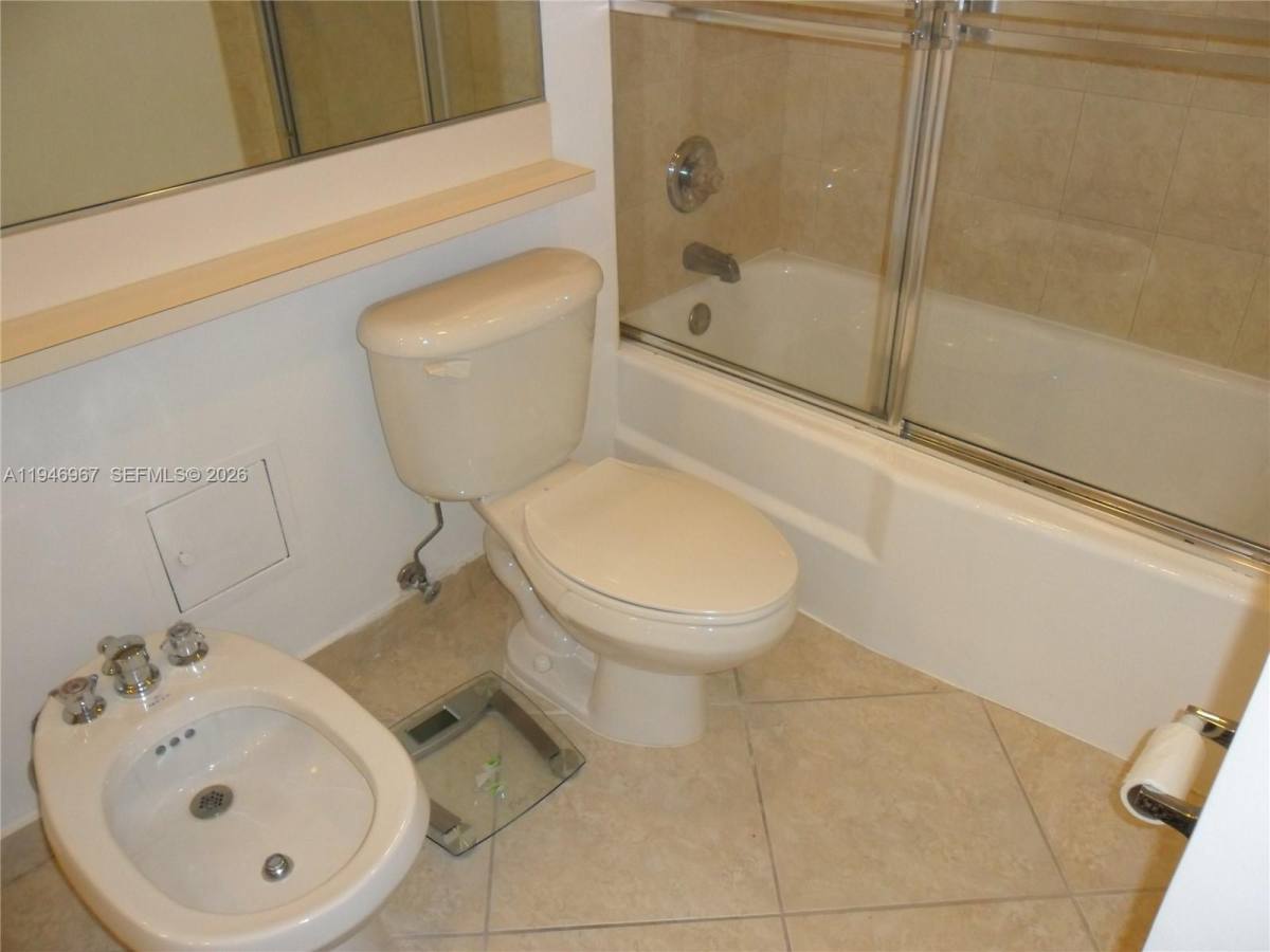 Apartment for rent at 5600 Collins Ave #560016C, Miami Beach, FL 33140