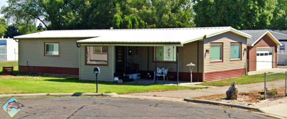 House for rent at 4211 N Carlton Ave SW, Billings, MT 59101