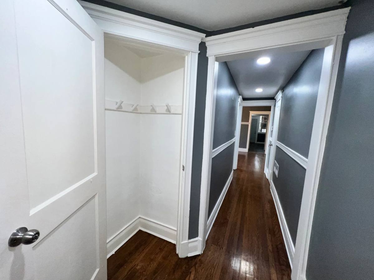 Apartment for rent at 5909 S Calumet Ave #2N, Chicago, IL 60637