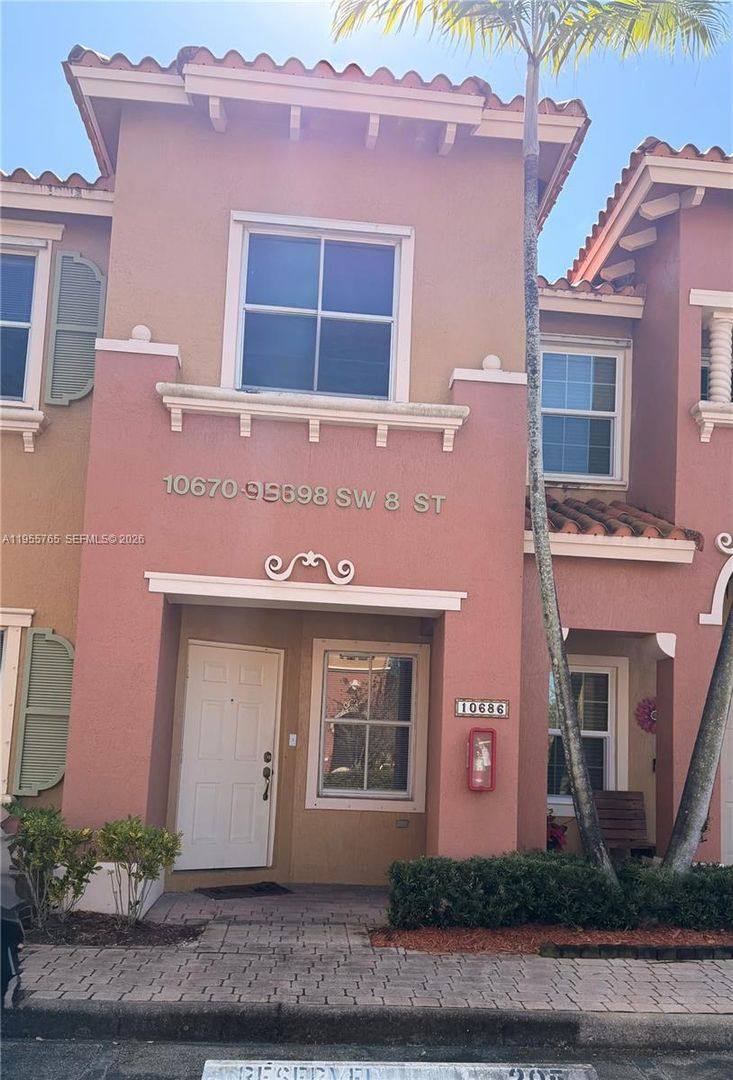 Townhouse for rent at 10686 SW 8th St, Hollywood, FL 33025
