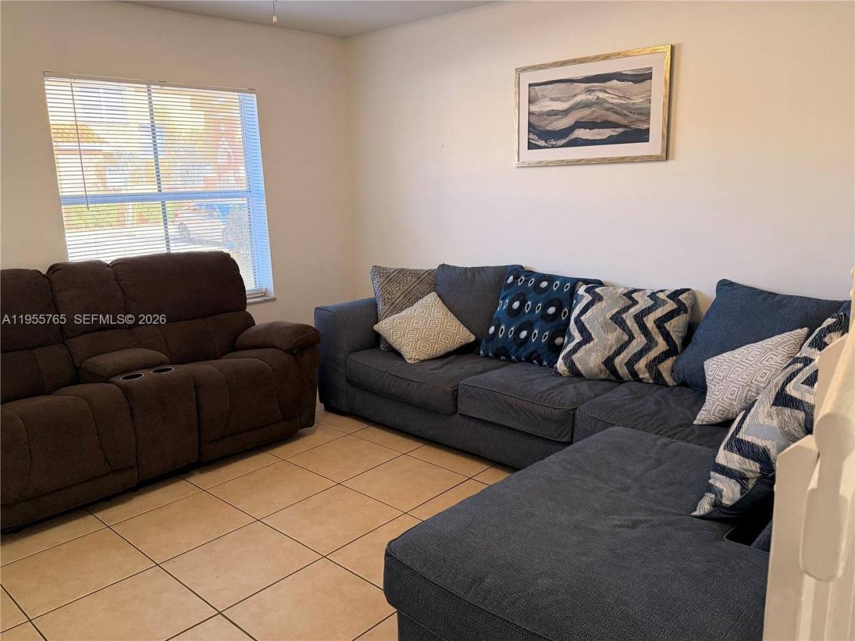 Townhouse for rent at 10686 SW 8th St, Hollywood, FL 33025