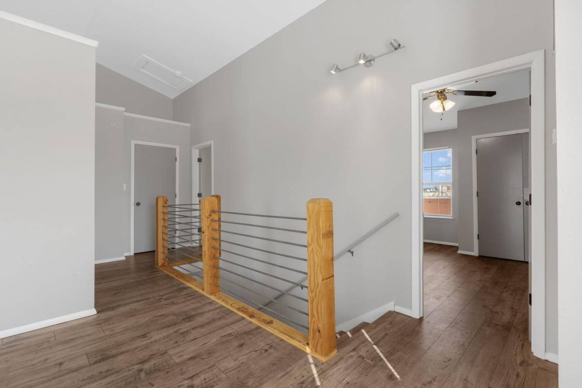 Townhouse for rent at 710 W Walnut, Springfield, MO 65806