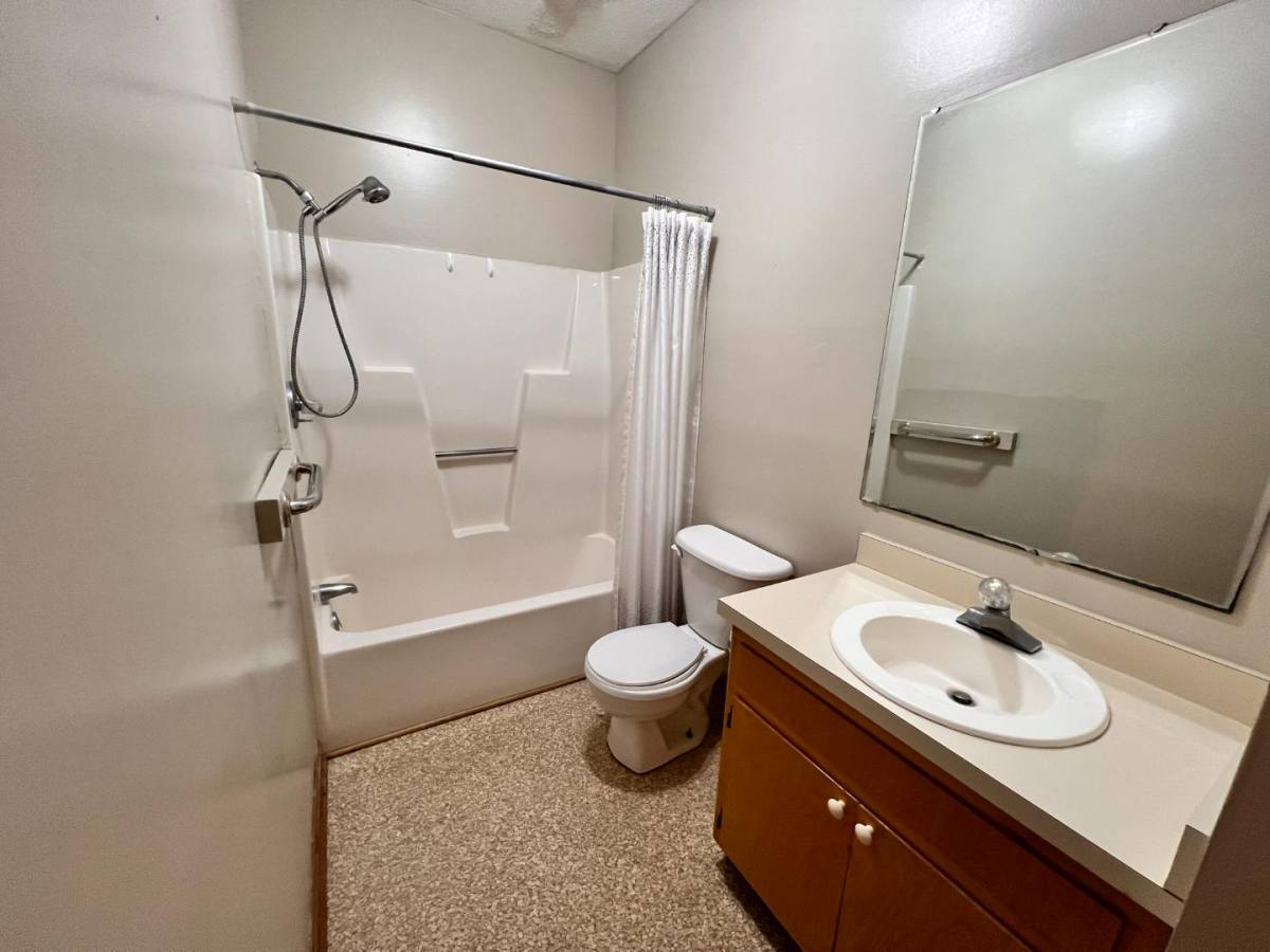 Apartment for rent at 4921 Fairground Rd #B, Dunn, NC 28334