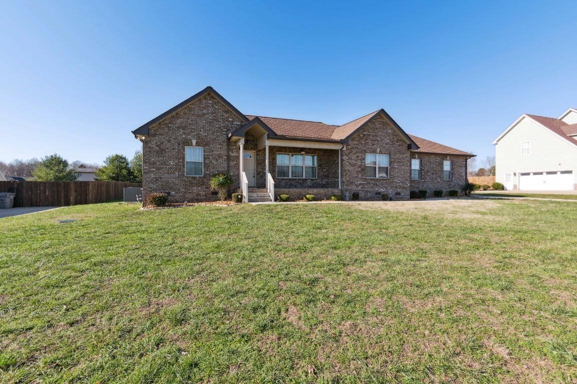 House for rent at 1419 Leaf Lane, Ashland City, TN 37015