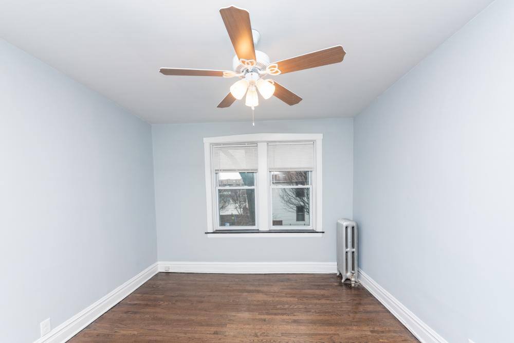Apartment for rent at 2514 W Belle Plaine #2, Chicago, IL 60618