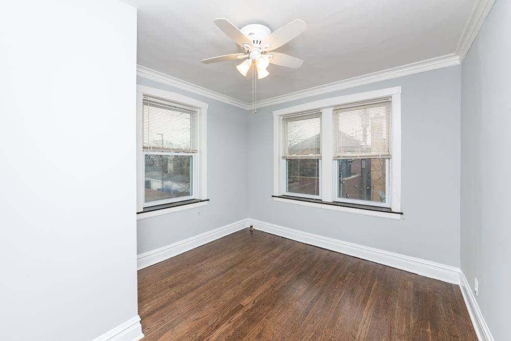 Apartment for rent at 2514 W Belle Plaine #2, Chicago, IL 60618