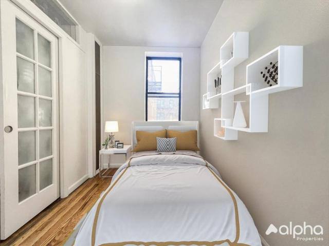Apartment for rent at 332 E 95 #33, New York, NY 10128
