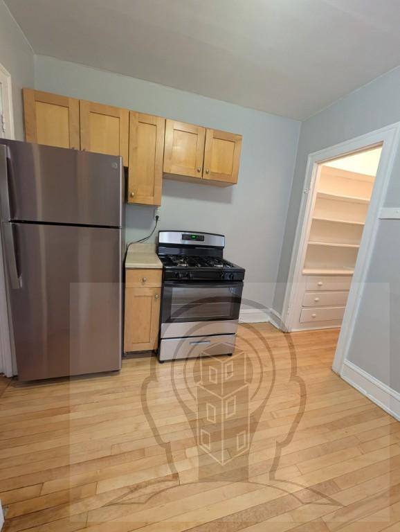 Apartment for rent at 3438 W Foster Ave #1S, Chicago, IL 60625
