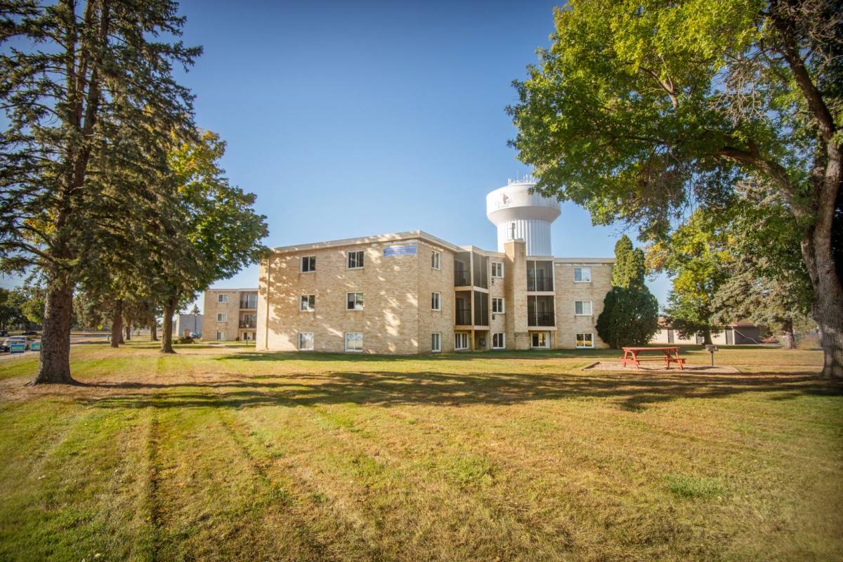 Apartment for rent at 18594 Gary St, Elk River, MN 55330