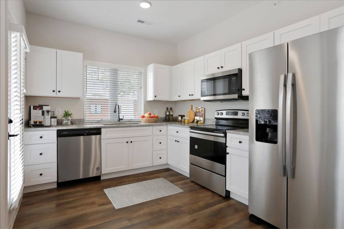 Apartment for rent at 318 S State St, Champaign, IL 61820