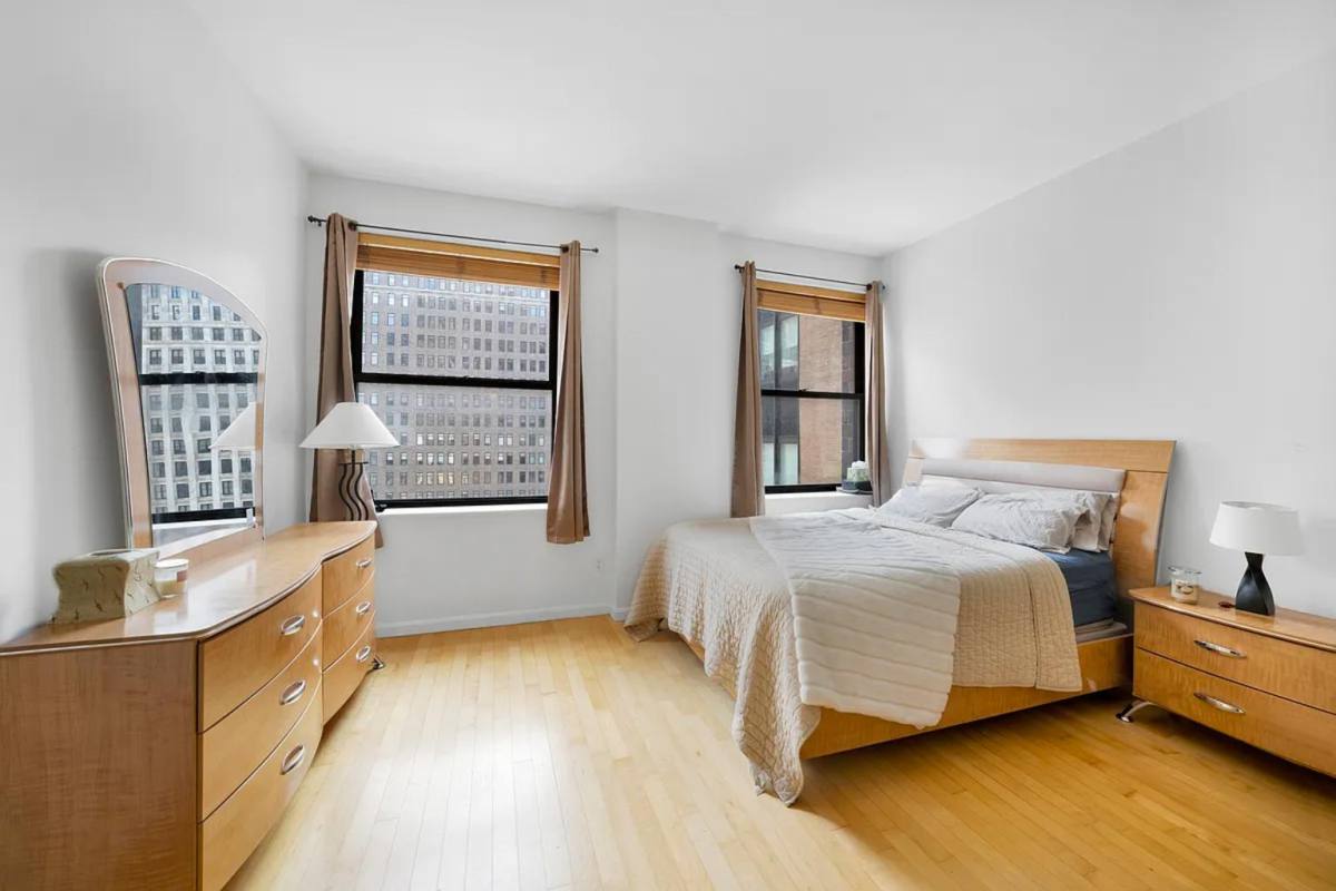 Apartment for rent at 20 W St #15K, New York, NY 10004