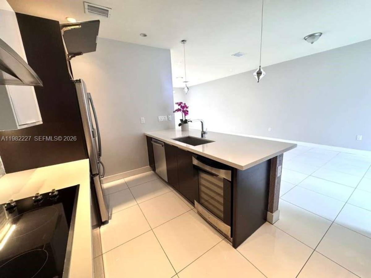 Townhouse for rent at 6458 NW 103rd Passage, Miami, FL 33178