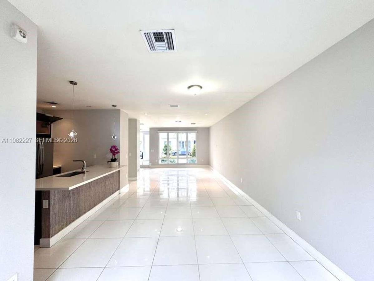 Townhouse for rent at 6458 NW 103rd Passage, Miami, FL 33178