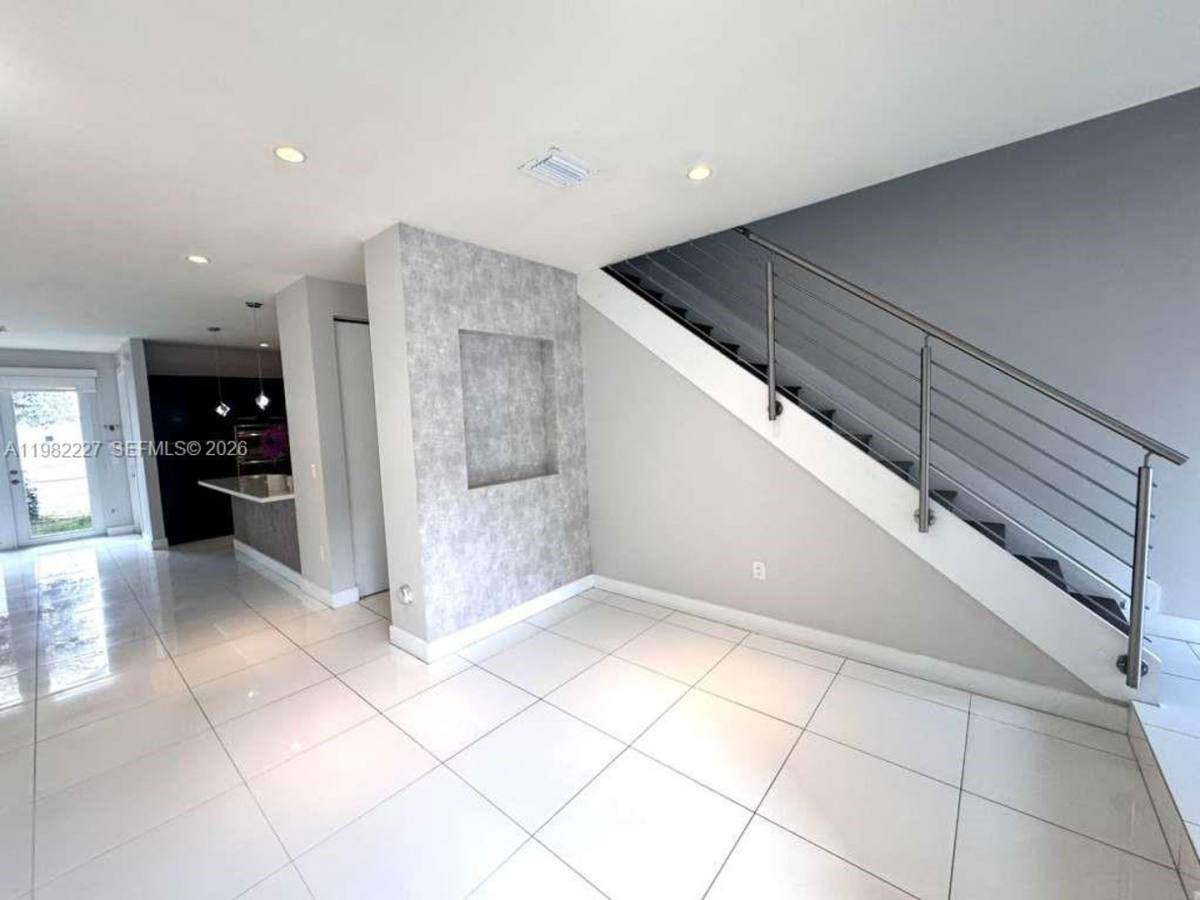 Townhouse for rent at 6458 NW 103rd Passage, Miami, FL 33178