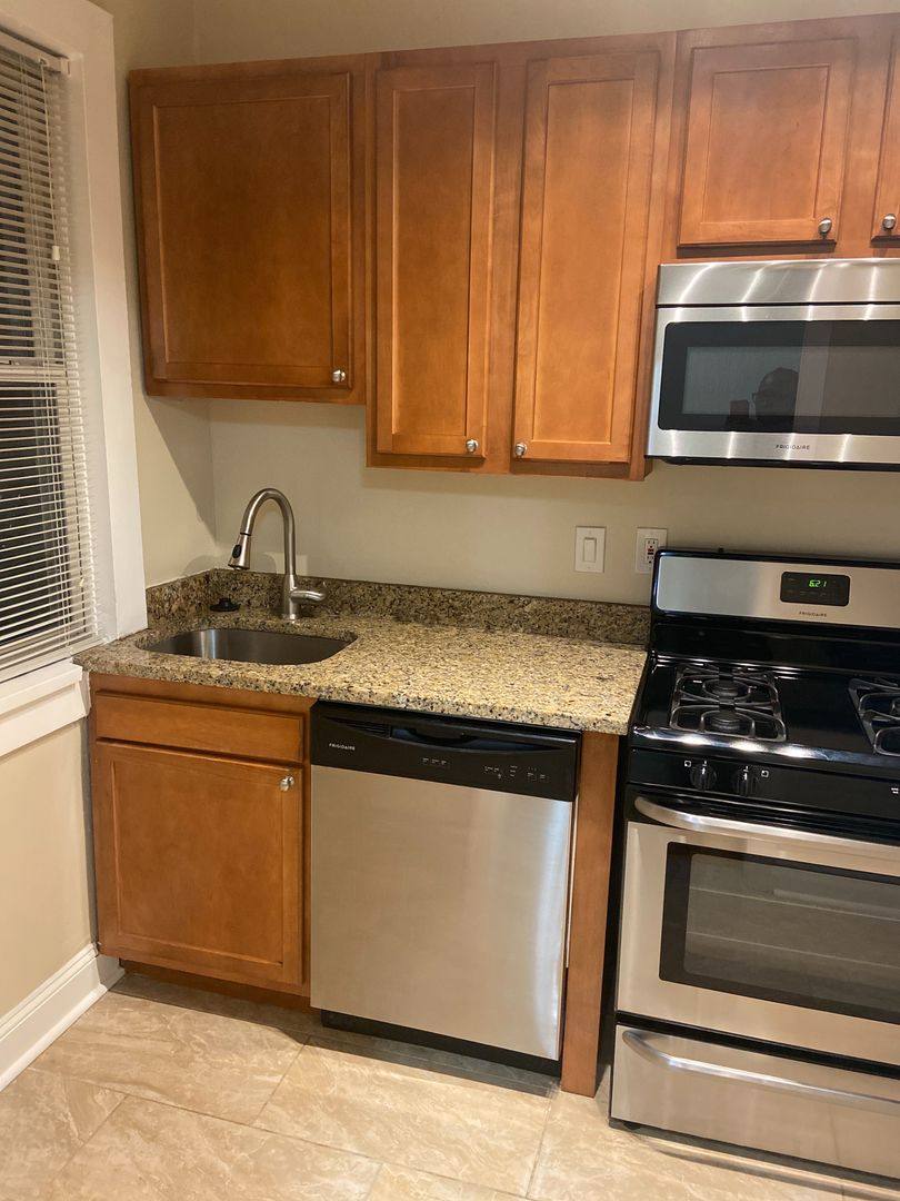 Apartment for rent at 1809 Belmont Rd, Washington, DC 20009