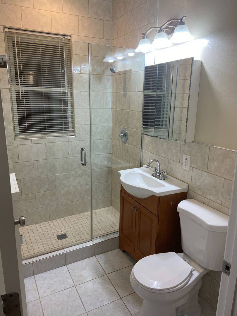 Apartment for rent at 1809 Belmont Rd, Washington, DC 20009