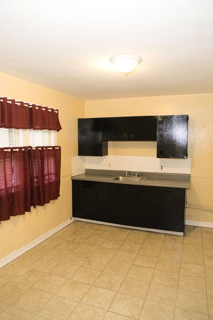 Apartment for rent at 865 Clifford Ave, Rochester, NY 14621