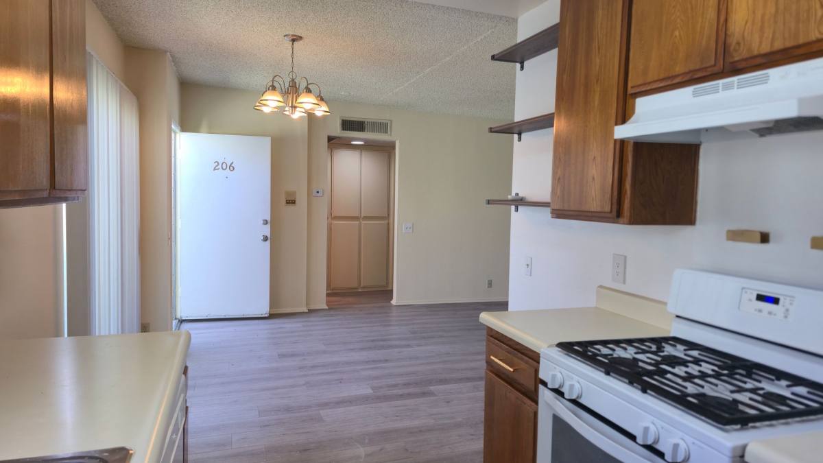 Apartment for rent at 11184 Huston St, North Hollywood, CA 91601