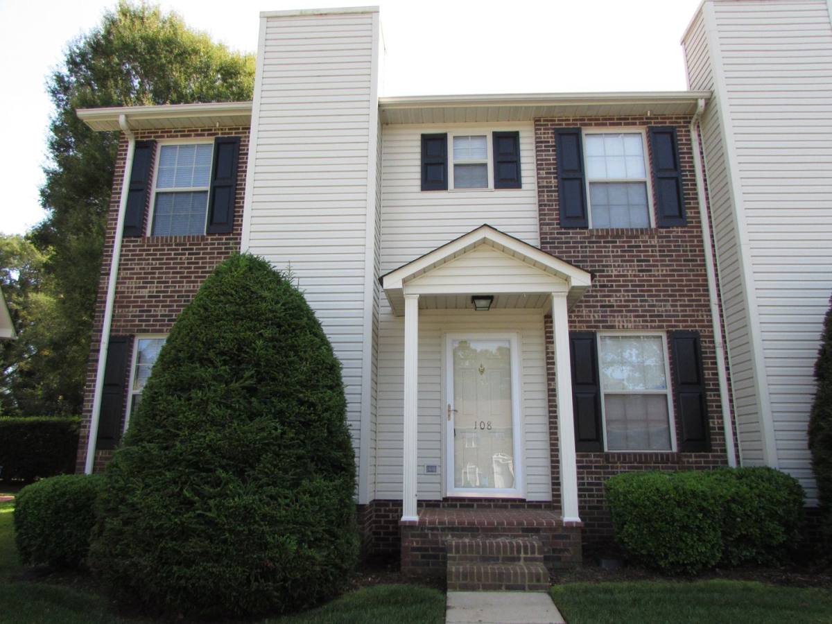 Townhouse for rent at 108 Teaberry Court, Mooresville, NC 28115