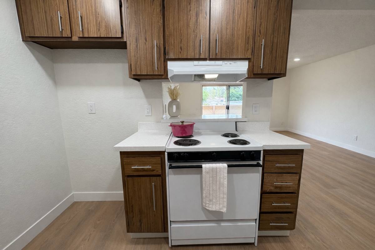 Apartment for rent at 8102 Artesia Blvd, Buena Park, CA 90621