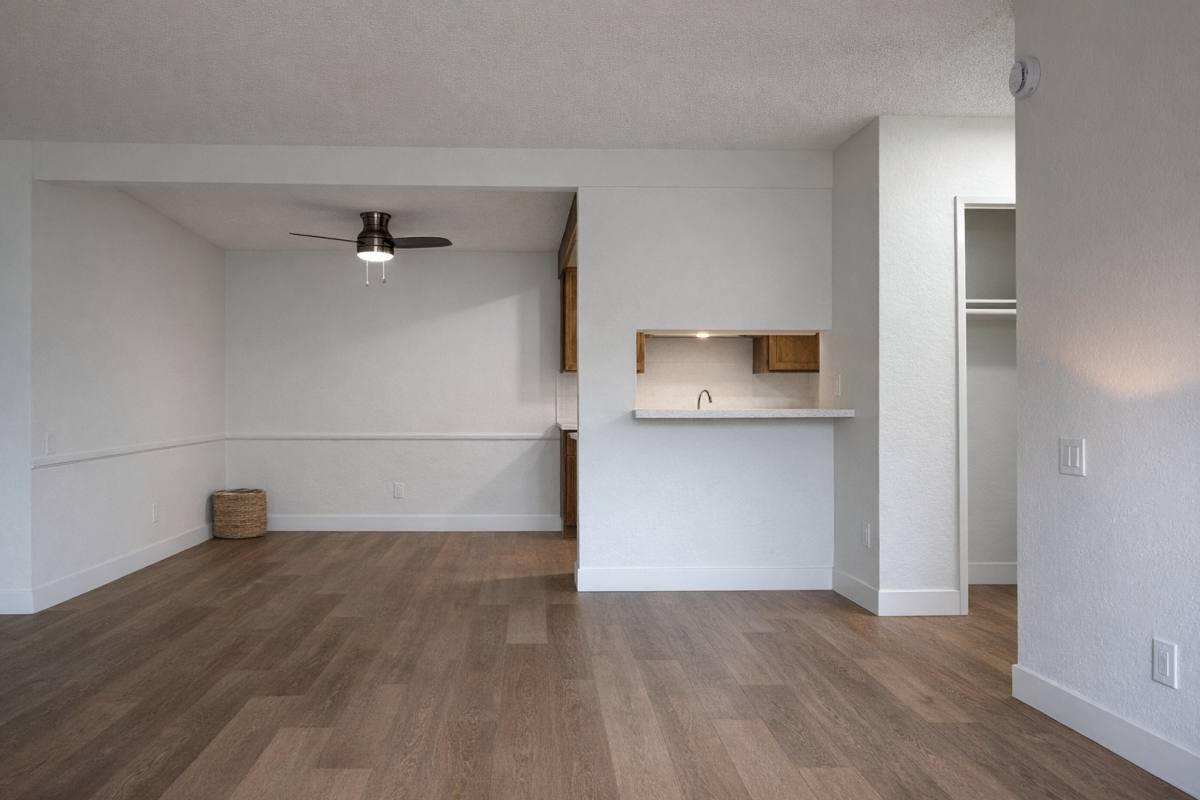 Apartment for rent at 8102 Artesia Blvd, Buena Park, CA 90621
