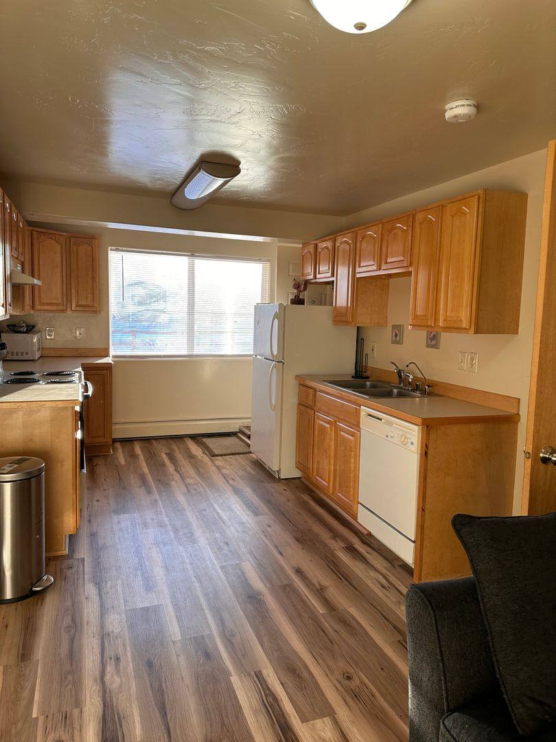 Apartment for rent at 1307 W 38th Place, Anchorage, AK 99503