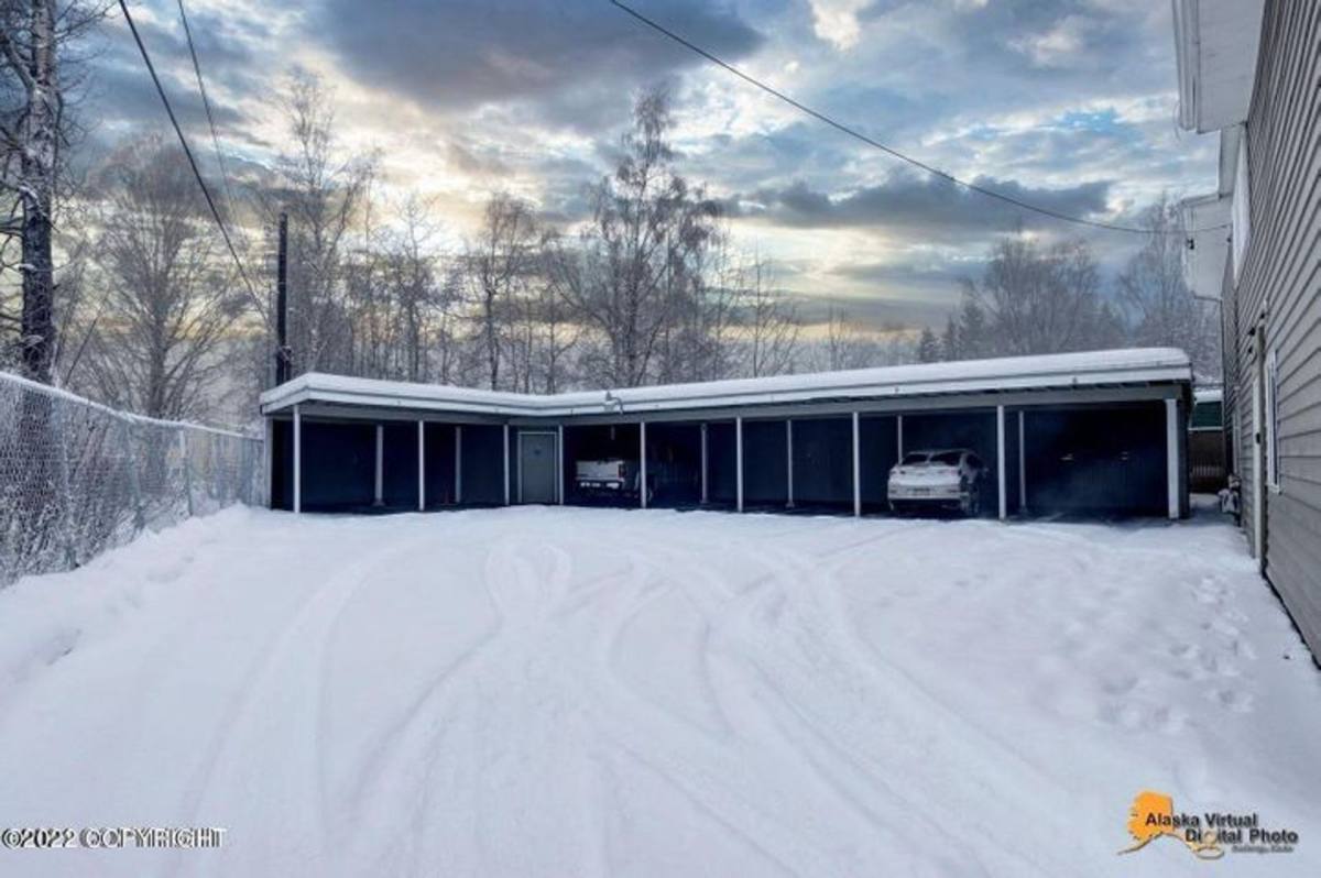 Apartment for rent at 1307 W 38th Place, Anchorage, AK 99503