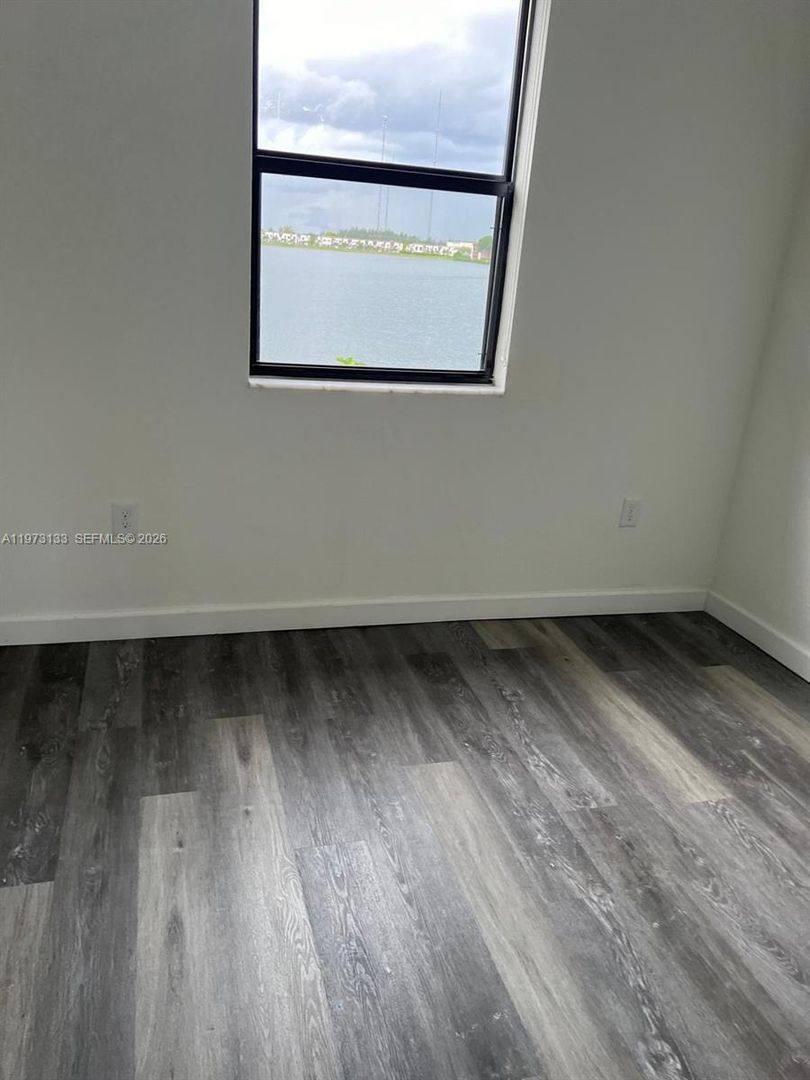 Townhouse for rent at 20564 NE 5th Place, Miami, FL 33179