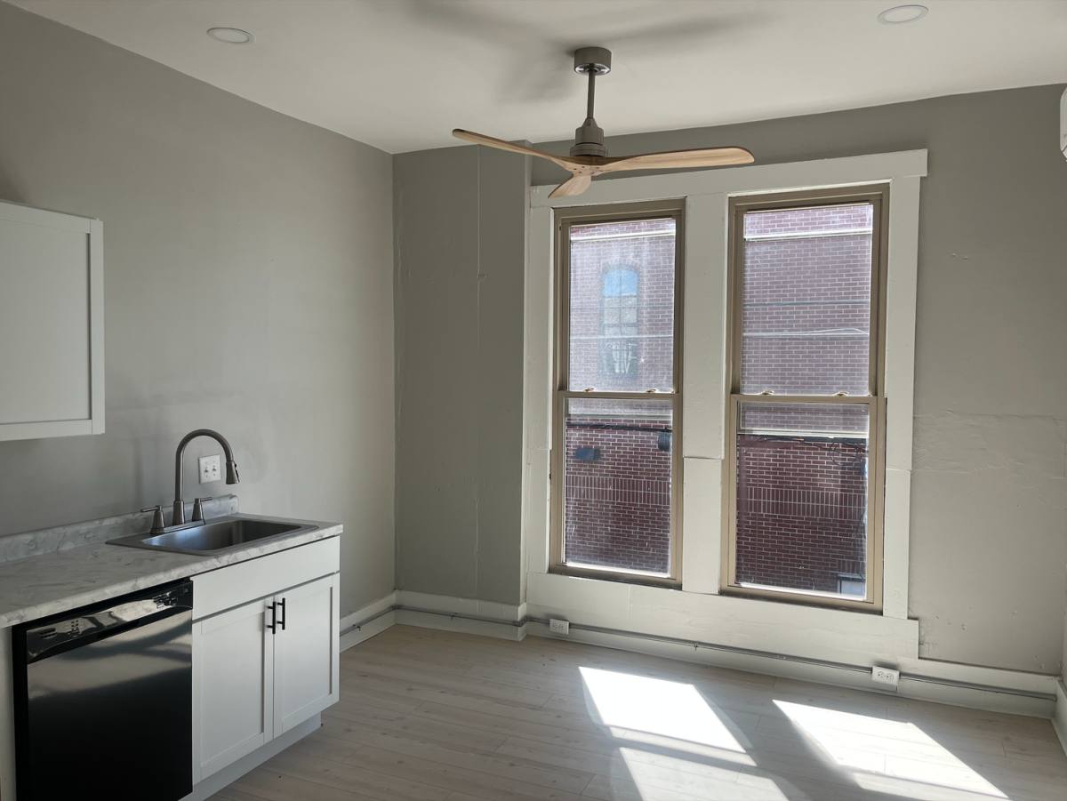 Apartment for rent at 114 E Franklin St, Delphi, IN 46923