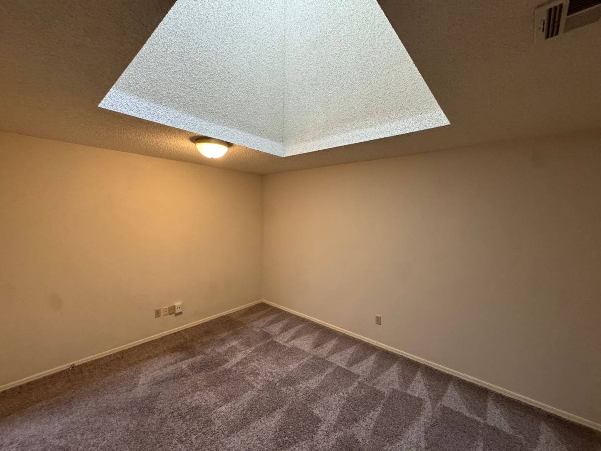 House for rent at 312 S 11th Place, Rogers, AR 72756