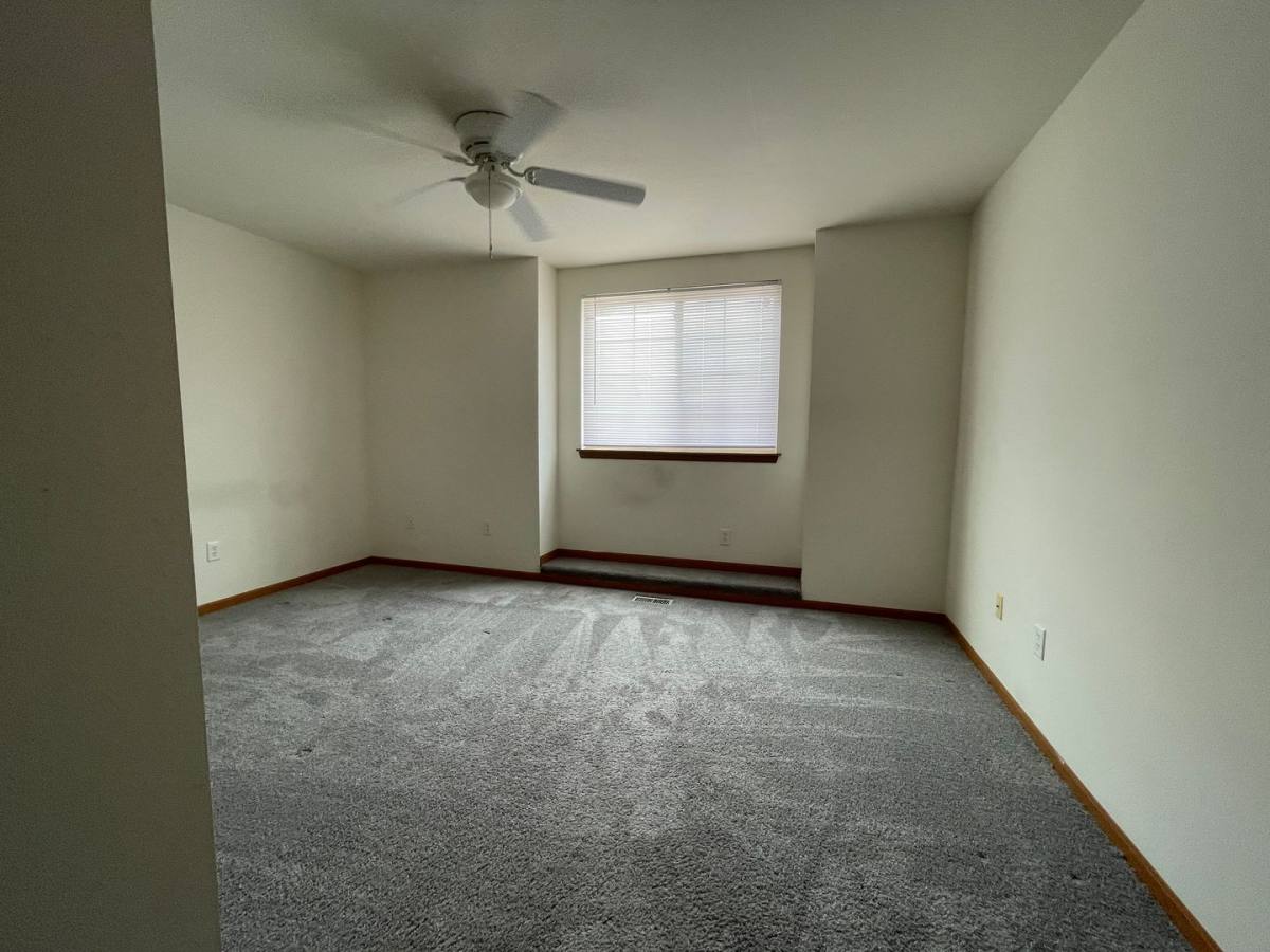 Apartment for rent at 4912 Alpine Ridgedr, Columbia, MO 65202