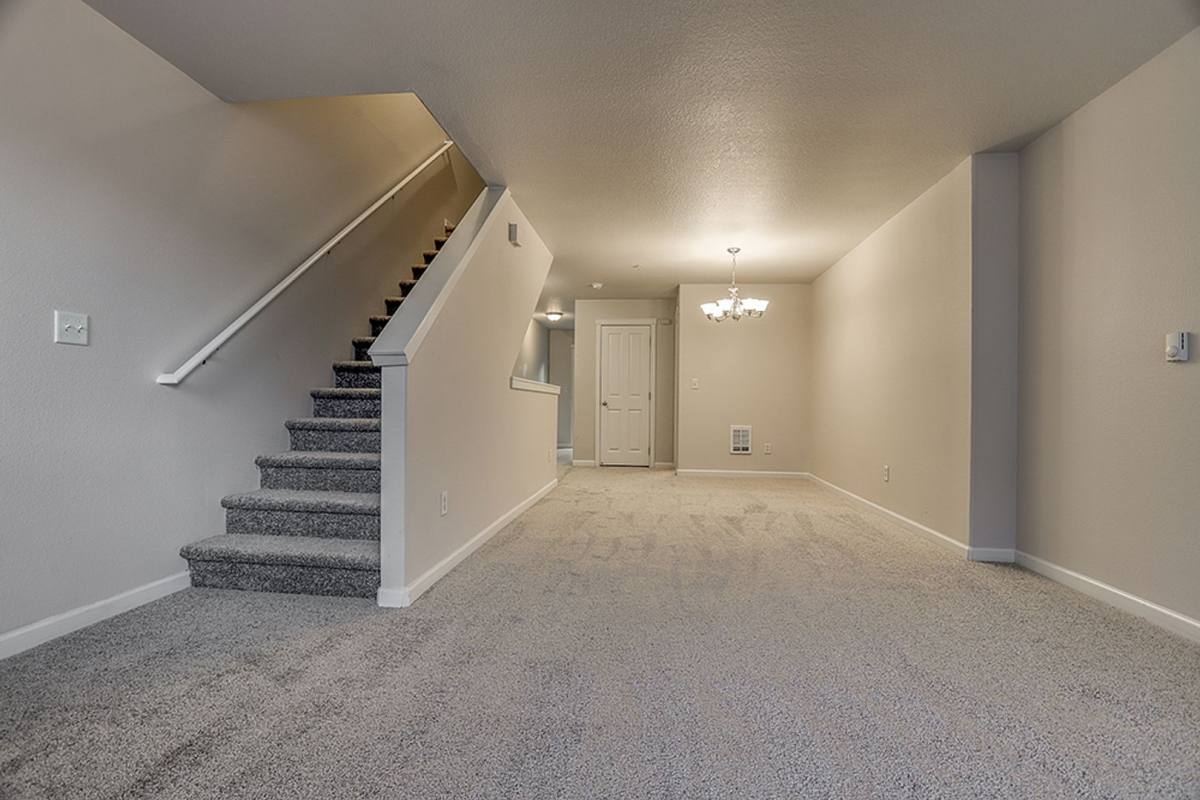 Townhouse for rent at 15075 SE Powell Blvd, Portland, OR 97236