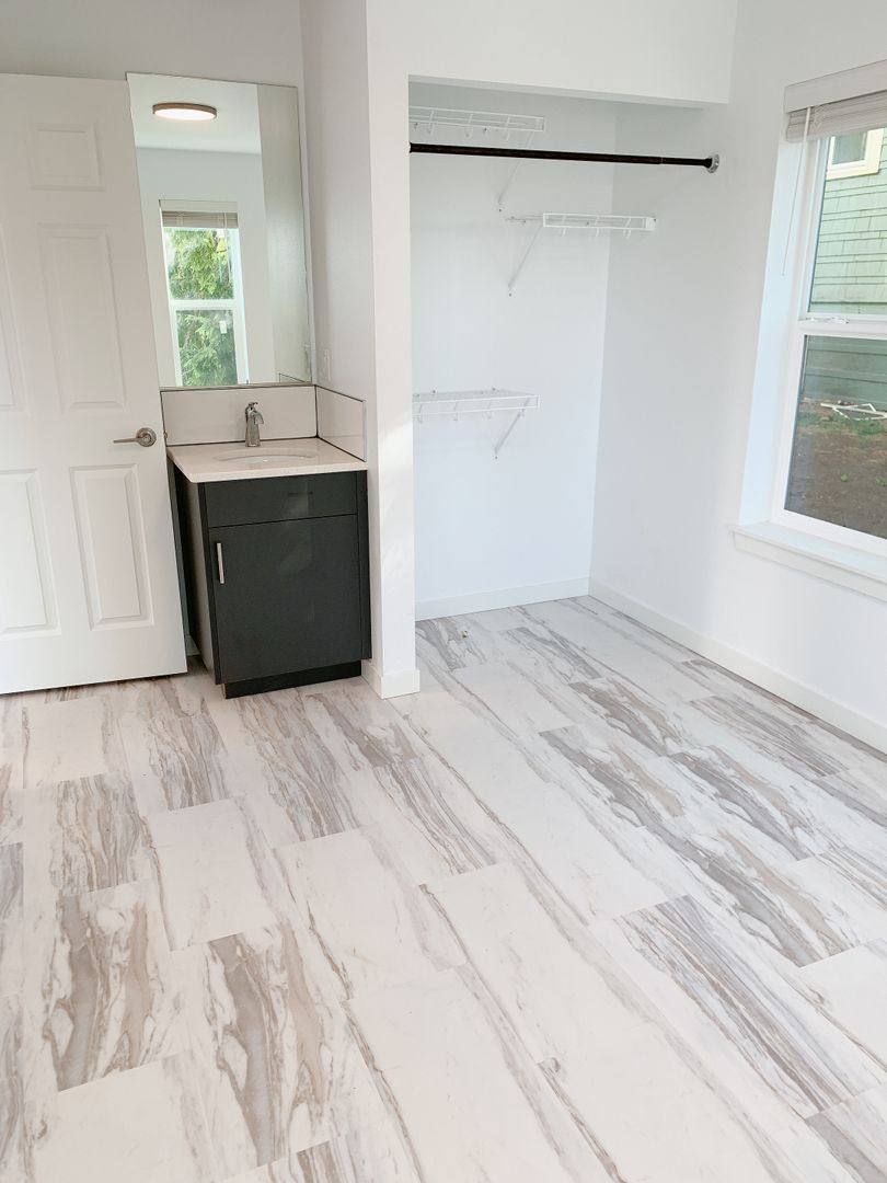 Apartment for rent at 826 N Garden St, Bellingham, WA 98225