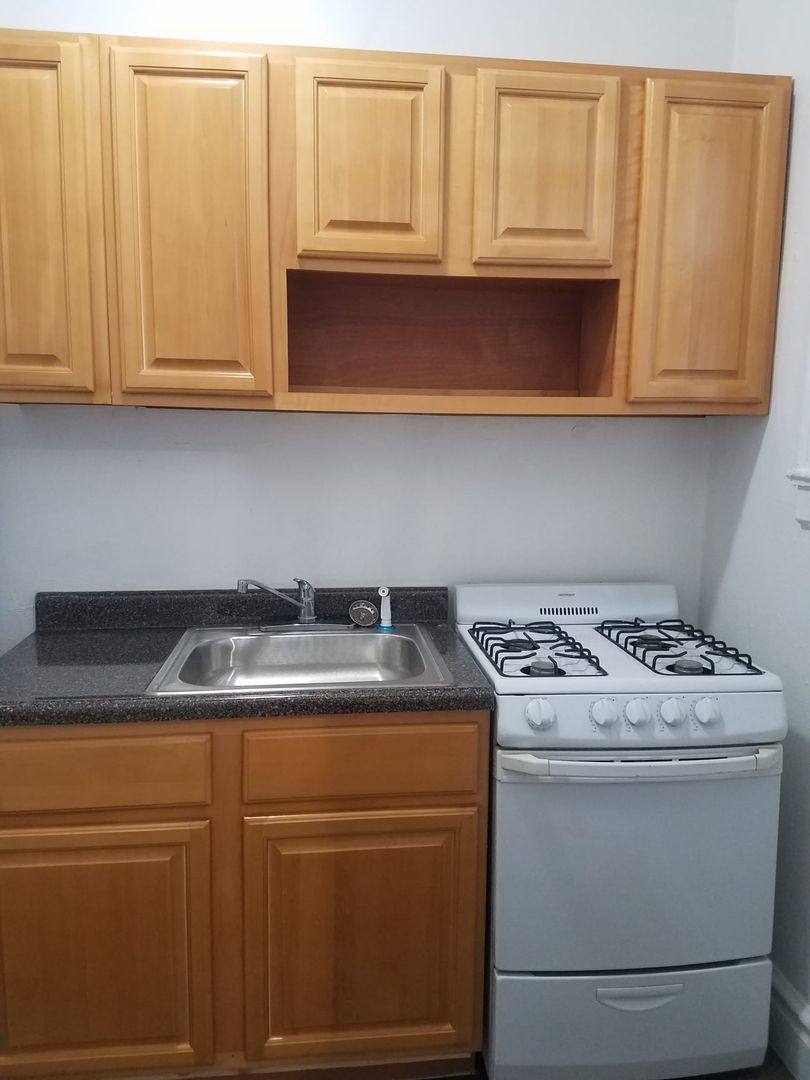 Apartment for rent at 279 4th Ave, East Orange, NJ 07017