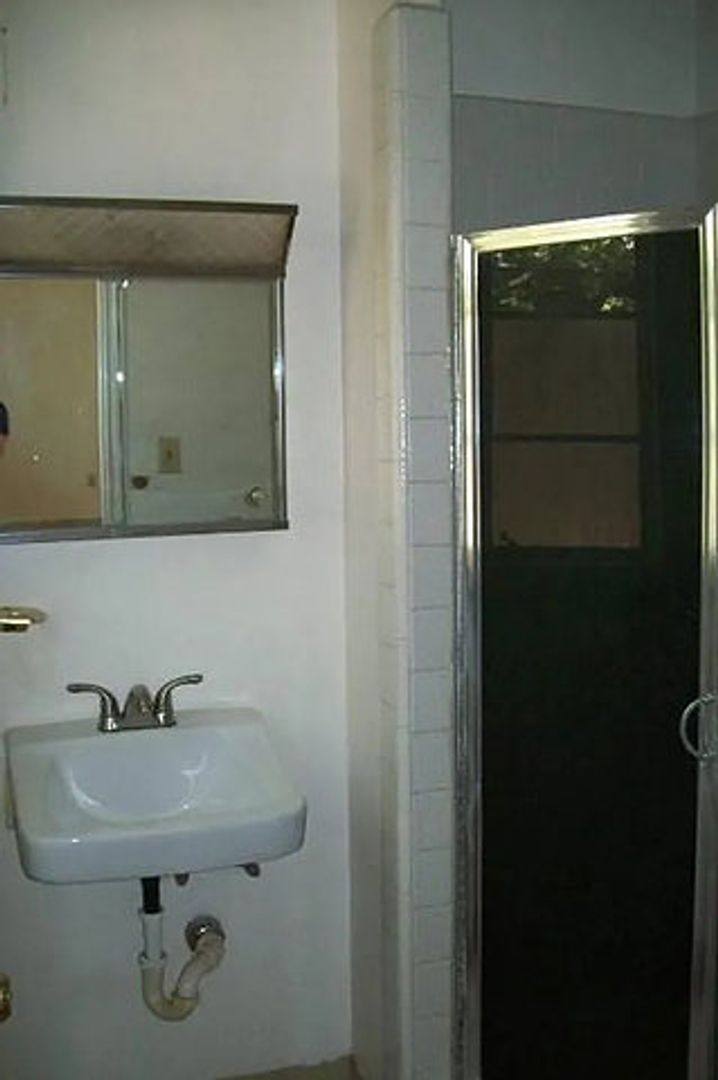 Apartment for rent at 1214 S Roosevelt, Tempe, AZ 85281