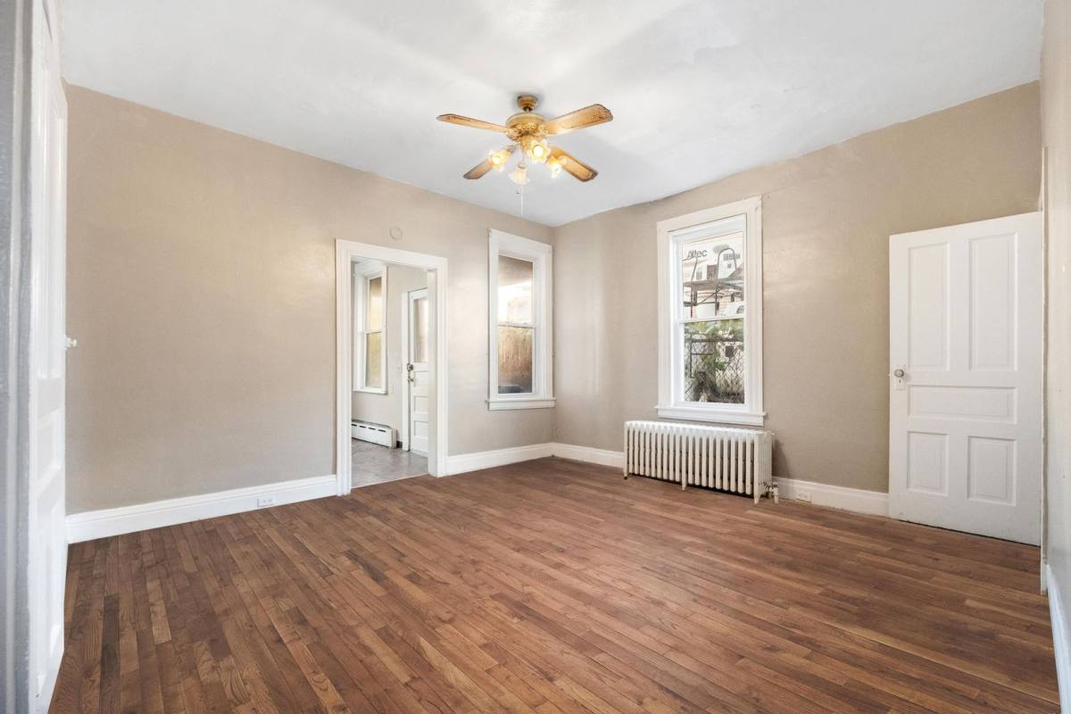 House for rent at 4431 Howley St, Pittsburgh, PA 15224