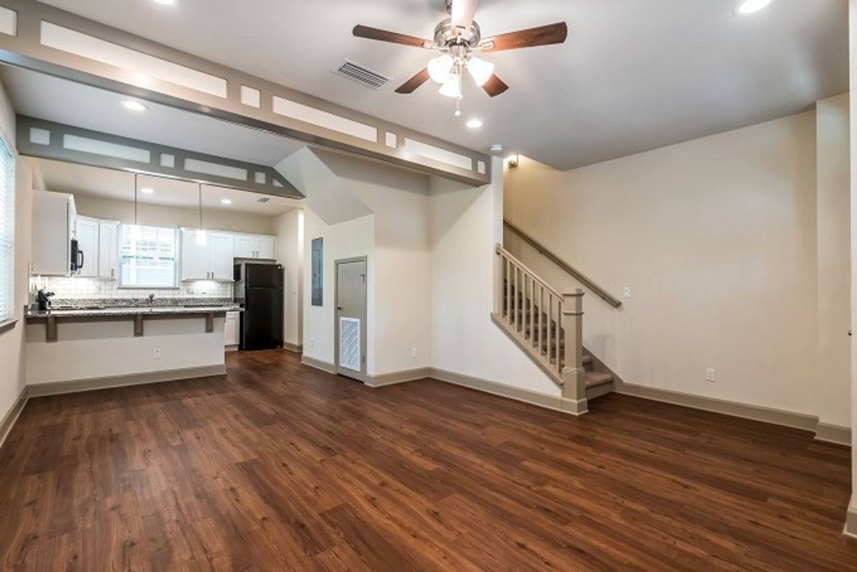 Apartment for rent at 401-413 NW 19th St, Gainesville, FL 32603
