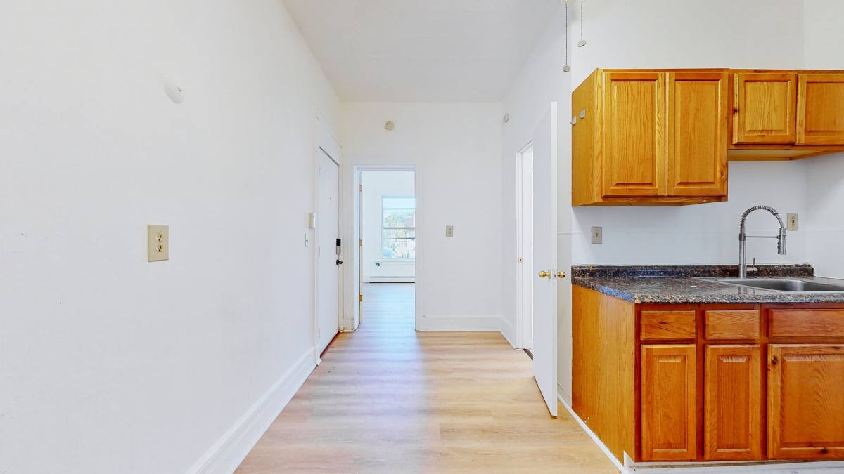 Apartment for rent at 382-384 Crown St, New Haven, CT 06511