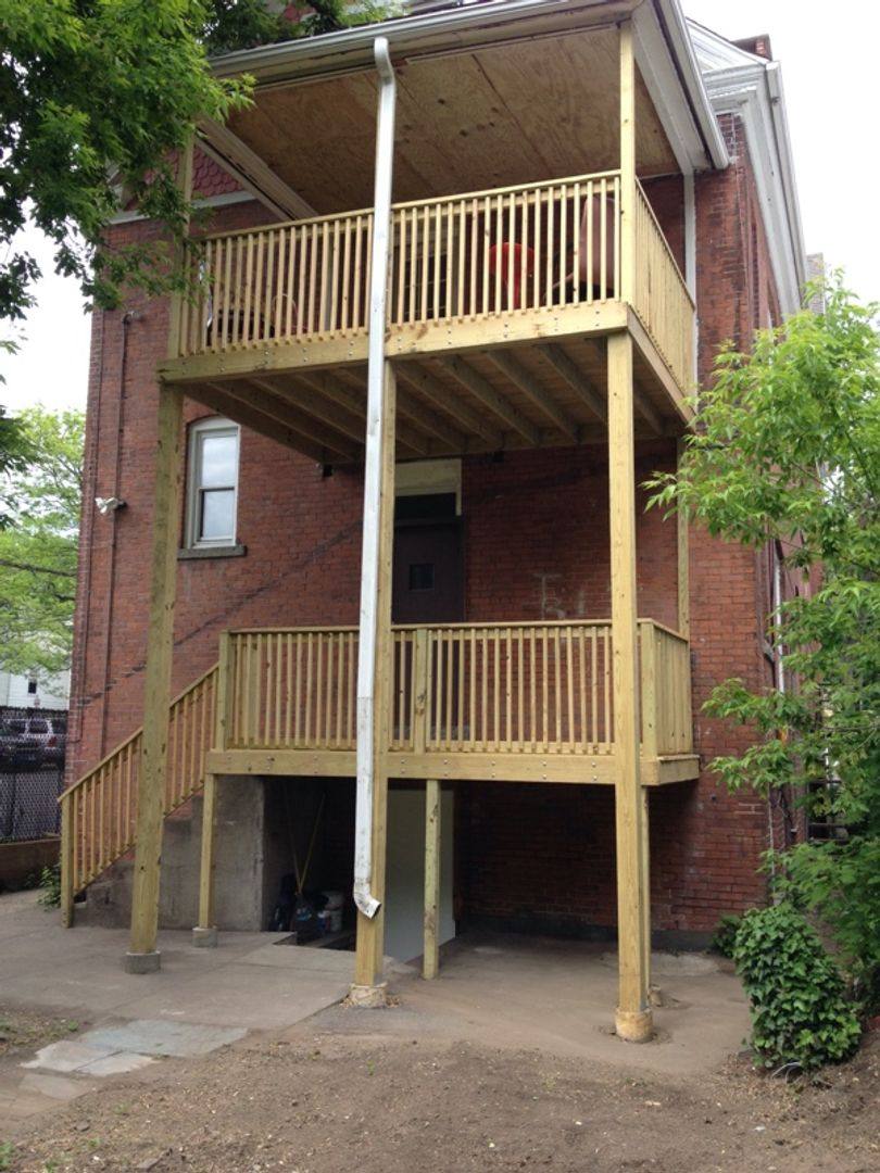 Apartment for rent at 382-384 Crown St, New Haven, CT 06511