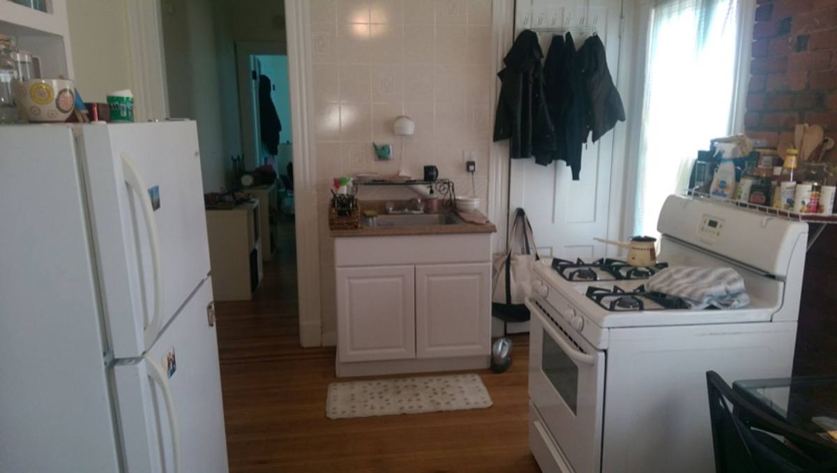 Apartment for rent at 382-384 Crown St, New Haven, CT 06511