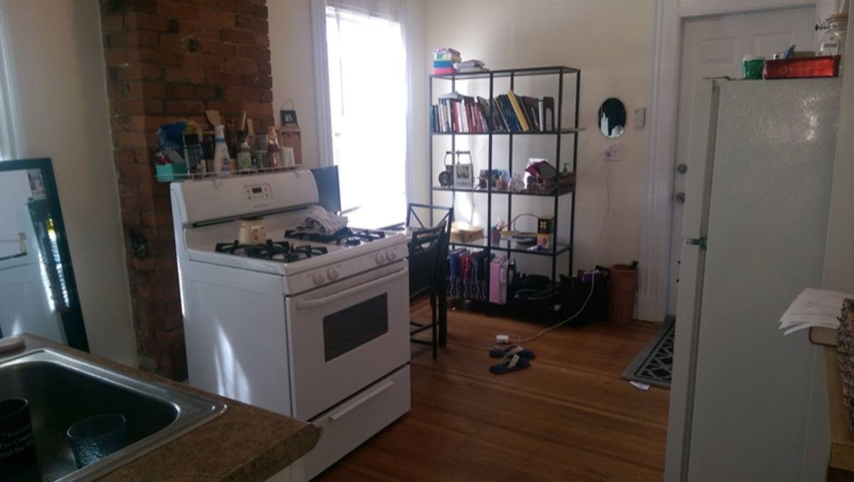 Apartment for rent at 382-384 Crown St, New Haven, CT 06511