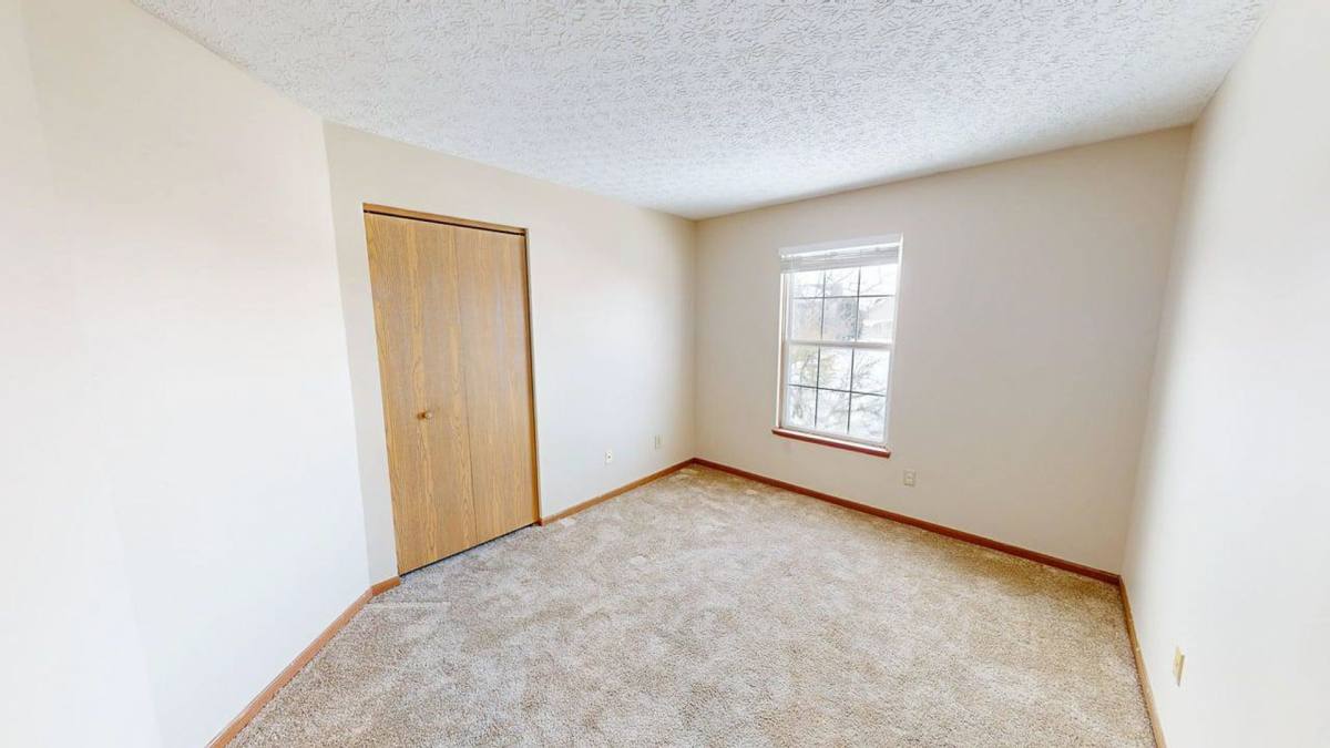 Apartment for rent at 5399 Cypress Chase, Columbus, OH 43228