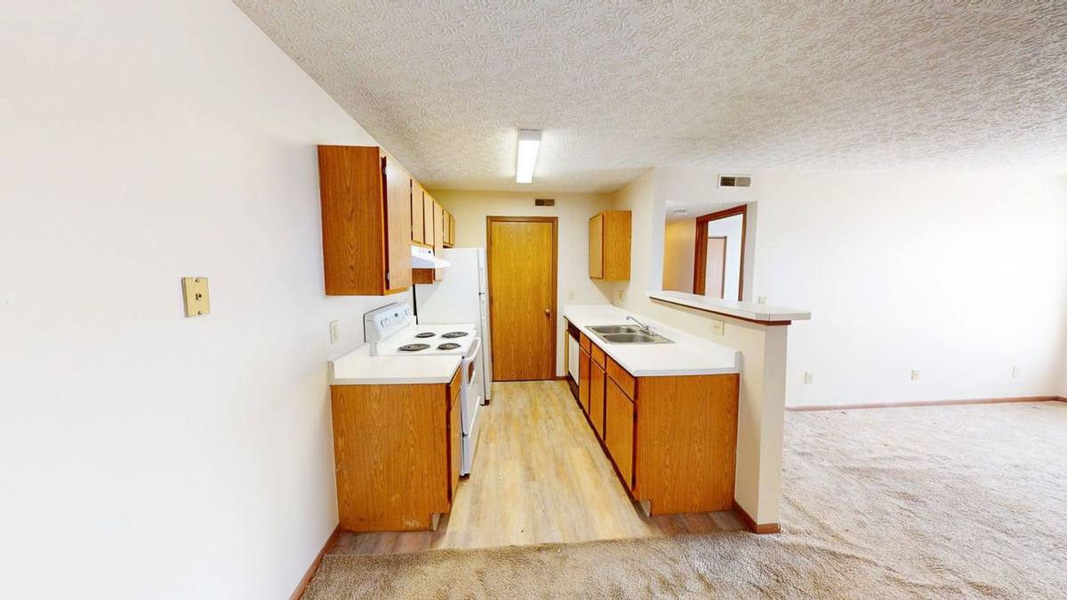 Apartment for rent at 5399 Cypress Chase, Columbus, OH 43228