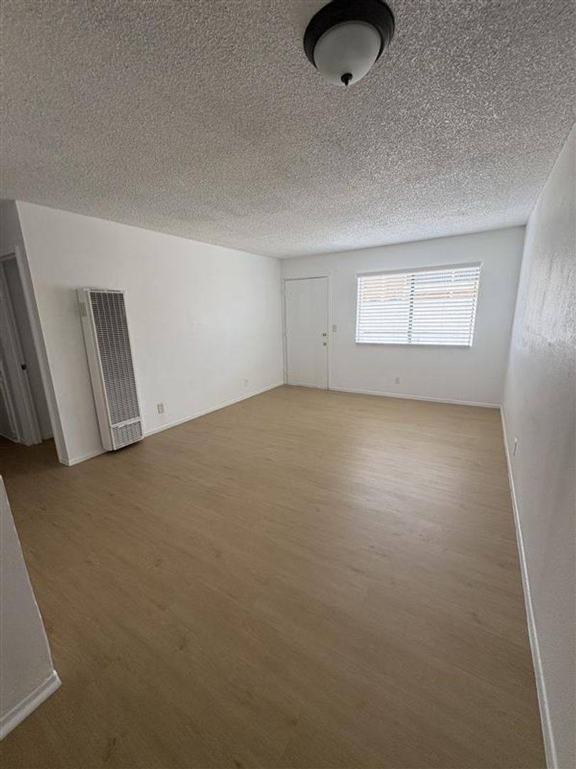 Apartment for rent at 787 Cherry Ave, Long Beach, CA 90813