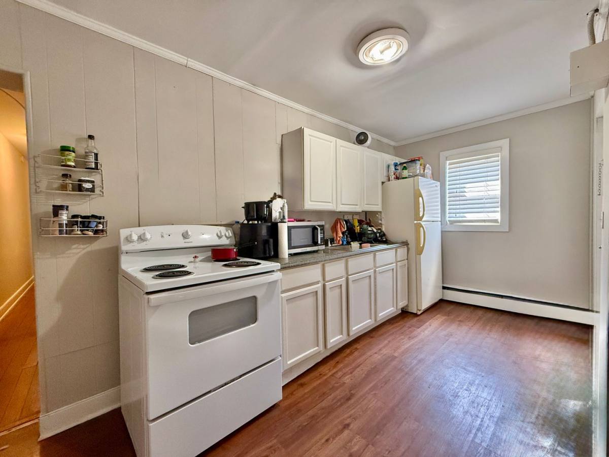 Apartment for rent at 10 N Harrison St, Richmond, VA 23220